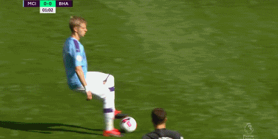 Team WE 官方公告：上单选手 Wayward 已断开连接并恢复自由球员状态