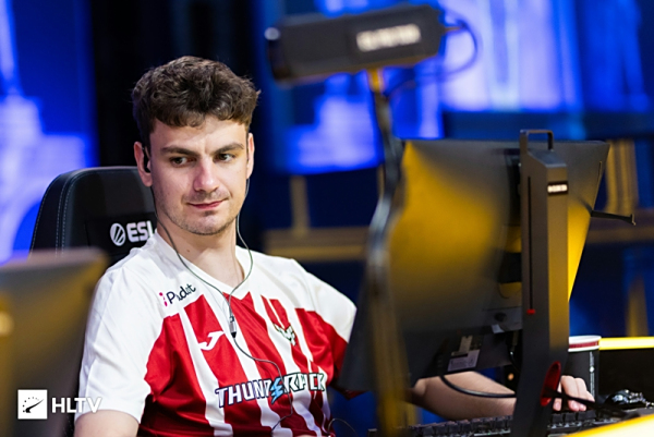 TES赛后群访 Meiko ：顶着布隆打一级团是因为我们觉得阵容也不弱